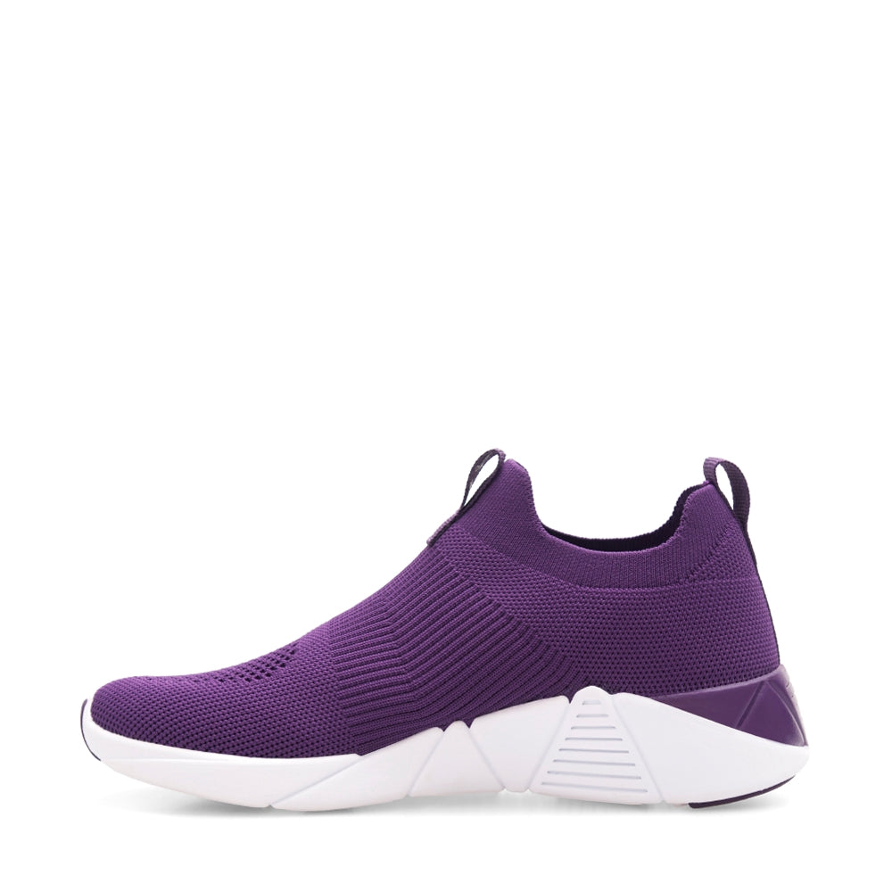 Maria